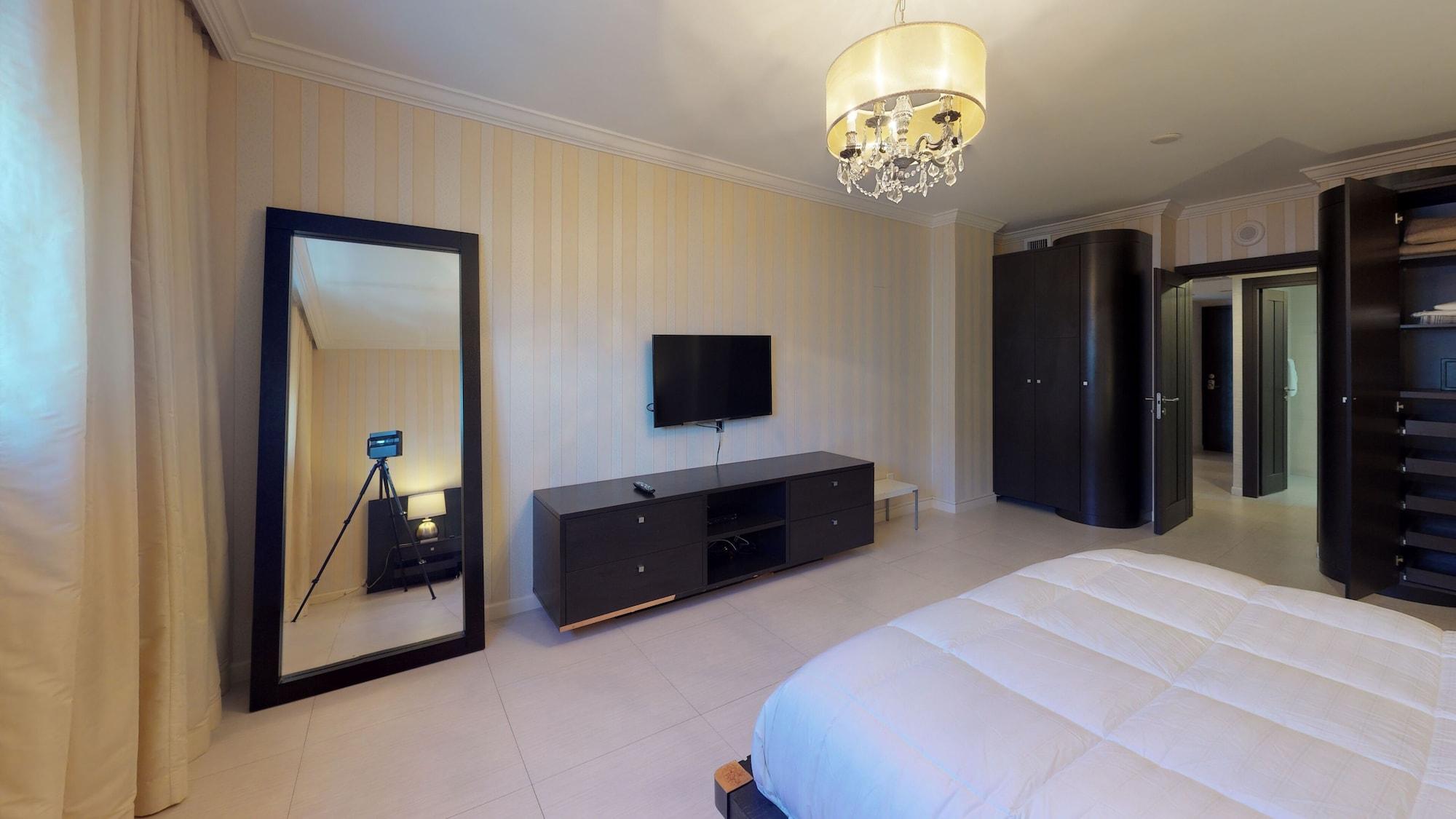 Ocean Reserve Sunny Isles Beach Exterior photo